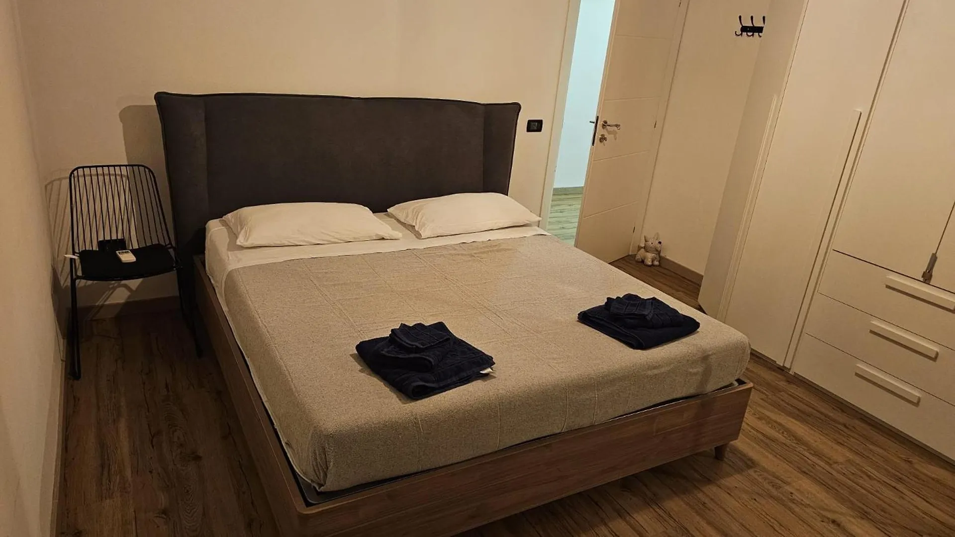 Casa Izabel Maserati & Ferrari Apartment Modena