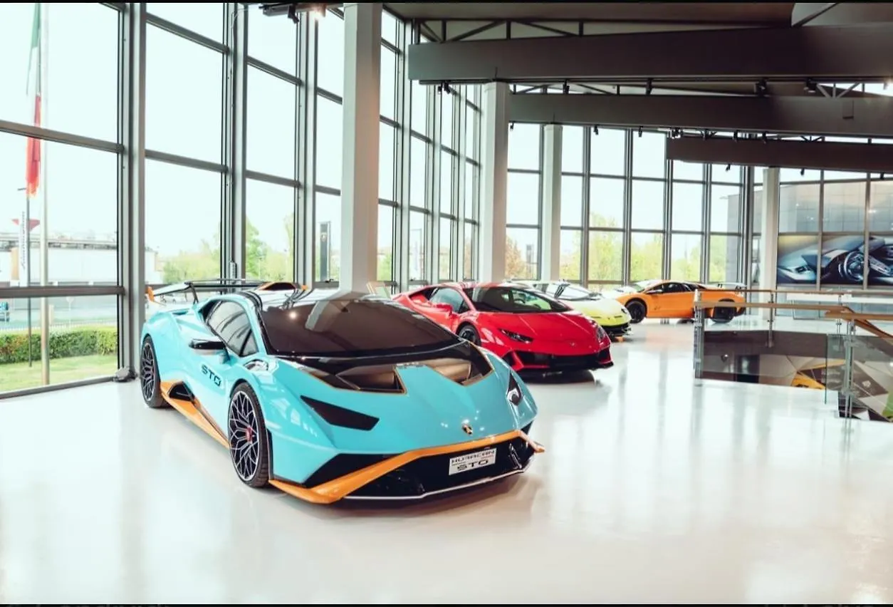 Casa Izabel Maserati & Ferrari Apartment Modena Italy