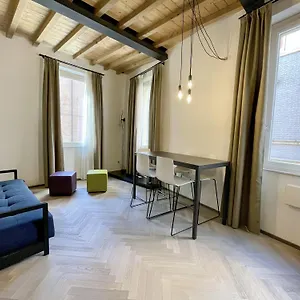  Appartamento Saragozza 3 Intero In Centro Storico Wifi E Parcheggio Gratuito